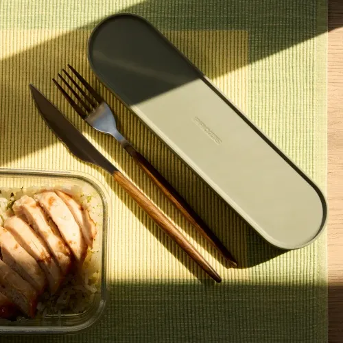 Estuche para Cubiertos: VERDE OLIVA - envase - ETC Nutrition