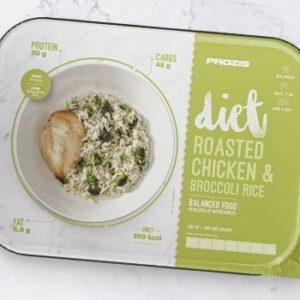 Pollo asado acompañado de arroz con brócoli dietét